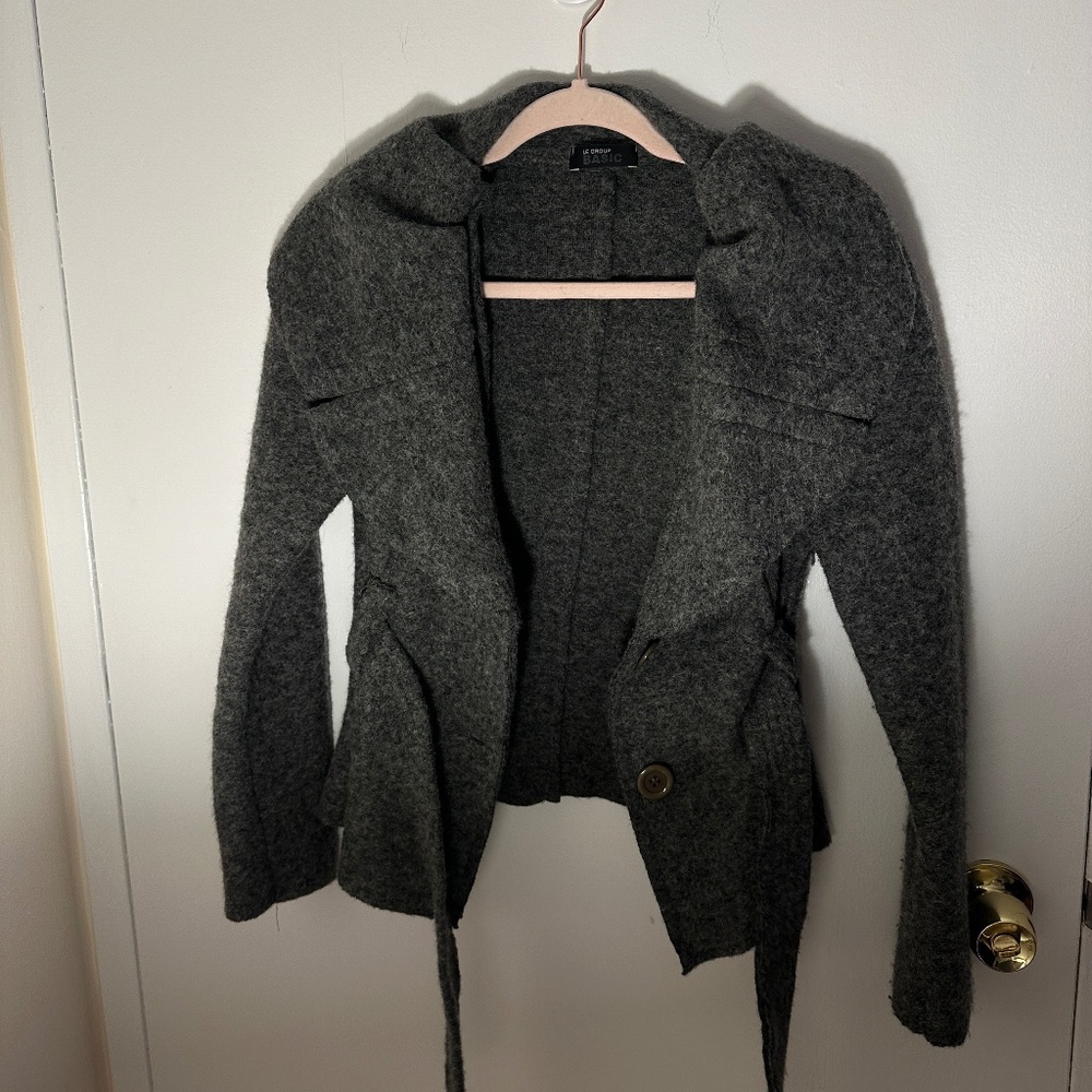 Le Group Basic Grey Wool-Blend Cropped Fitted Jac… - image 2